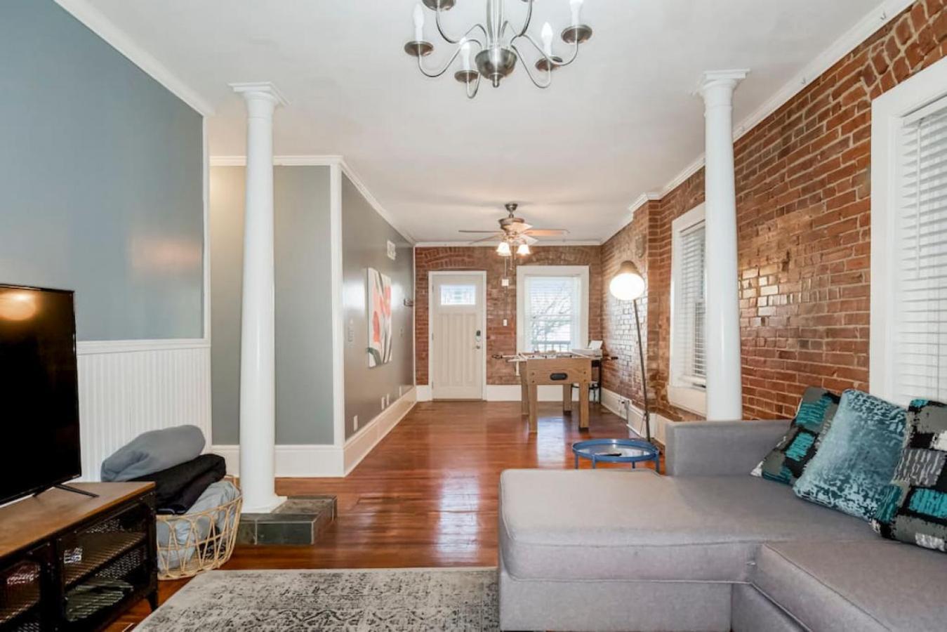 Entire Loft Downtown With Free Parking Villa Kansas City Exterior photo