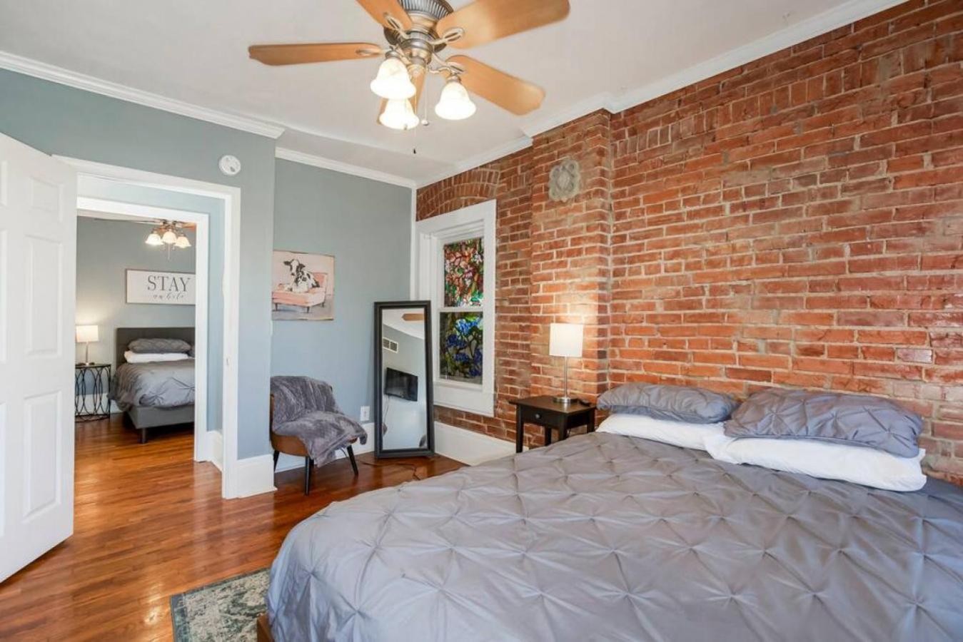 Entire Loft Downtown With Free Parking Villa Kansas City Exterior photo